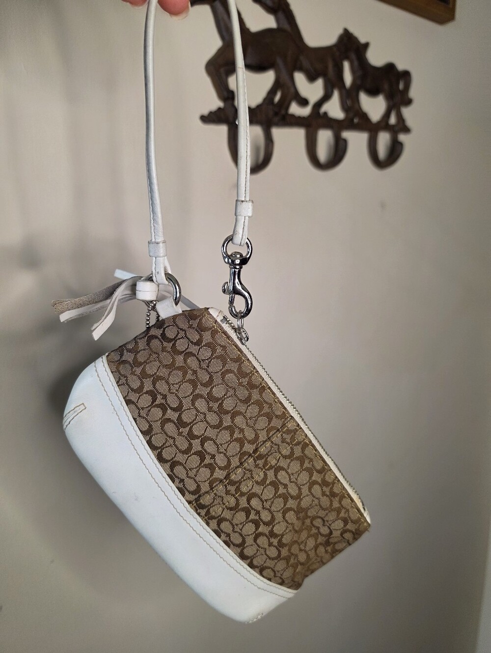 Coach Vintage Small C Signature Wristlet Pouch Brown Tan White Tassel